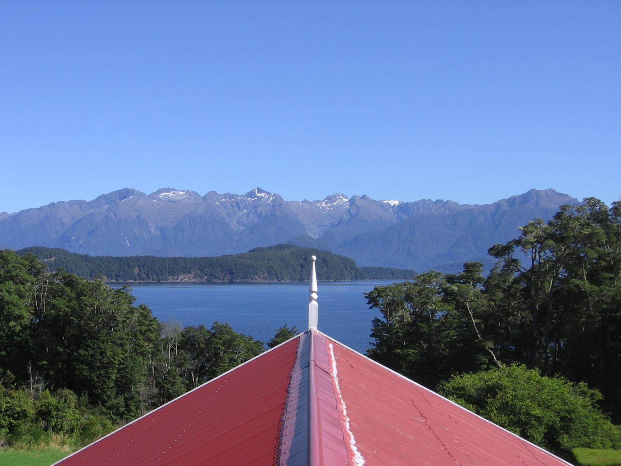 Murrells Grand View House Manapouri Exterior foto